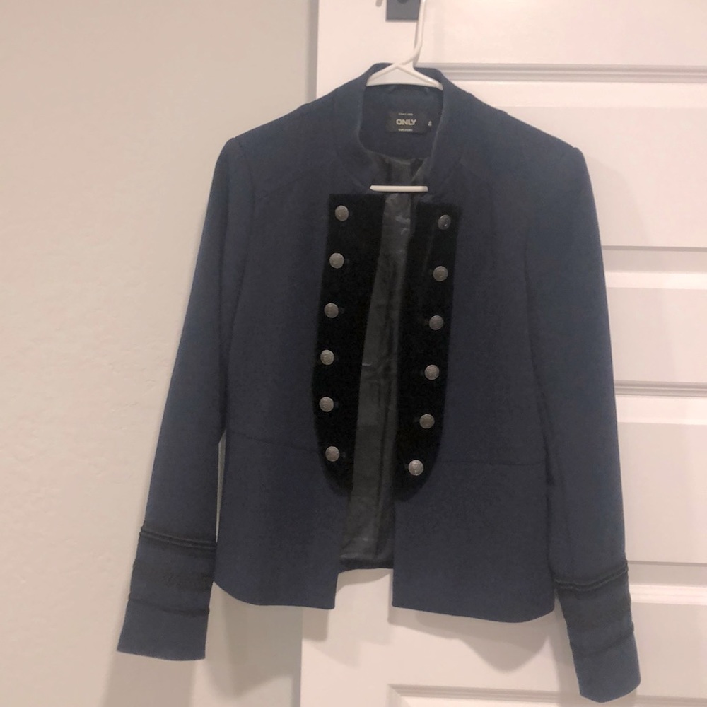 Blazer style jacket, barely worn